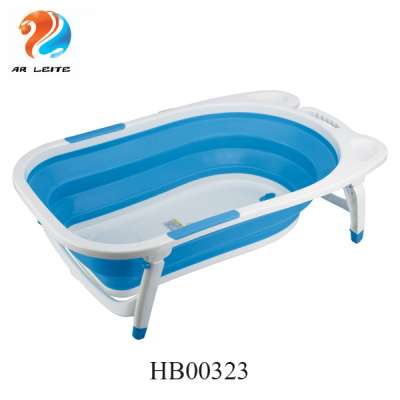 High quality plastic foldable child size non-slip Collapsible Bathing bath support baby bathtub with Free 6 rubber ducks